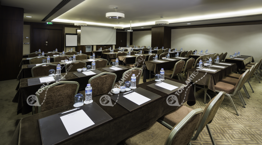 Otel | Türkiye, İstanbul, Bakırköy, Zeytinlik | TITANIC PORT BAKIRKOY