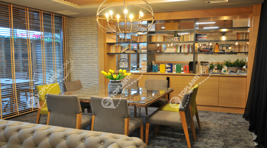 Otel | Türkiye, İstanbul, Kadıköy, Eğitim | HOLIDAY INN ISTANBUL-KADIKOY