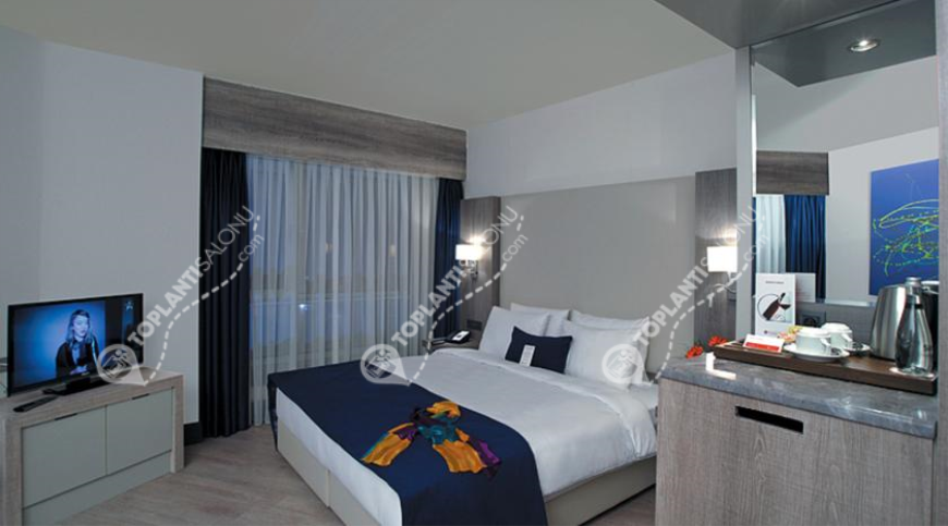 Otel | Türkiye, İzmir, Konak, Basmane | RAMADA PLAZA İZMİR