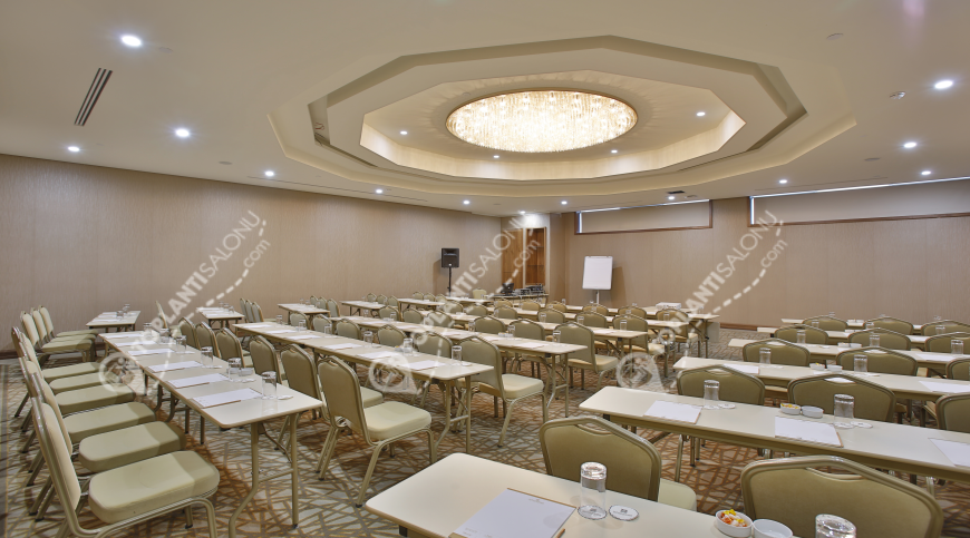 Otel | Türkiye, İstanbul, Ataşehir, Küçükbakkalköy | SILENCE İSTANBUL HOTEL CONVENTION CENTER