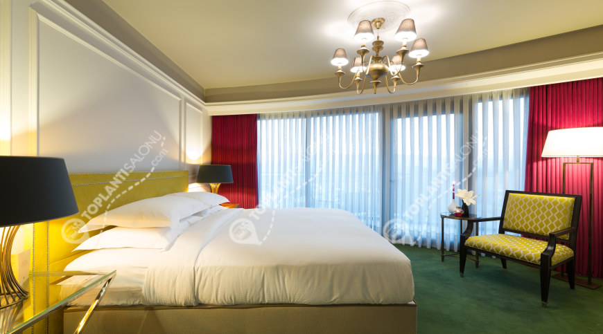 Otel | Türkiye, İzmir, Gaziemir, Sarnıç | DOUBLE TREE BY HILTON İZMİR AIRPORT