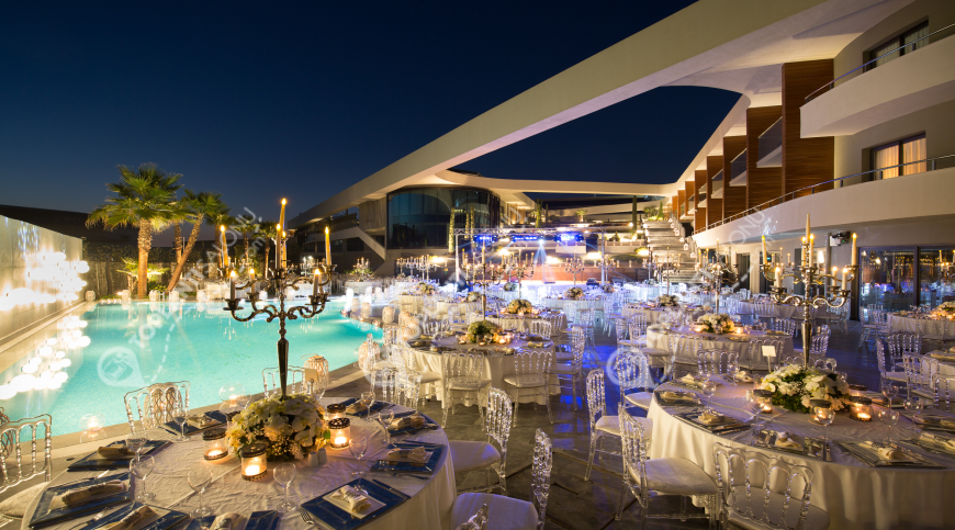 Otel | Türkiye, İzmir, Gaziemir, Sarnıç | DOUBLE TREE BY HILTON İZMİR AIRPORT