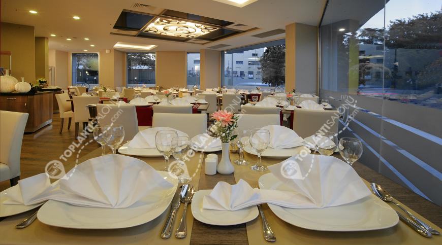 Otel | Türkiye, İzmir, Konak, Basmane | RAMADA PLAZA İZMİR