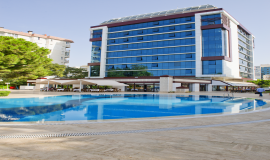 ÖZ HOTELS ANTALYA OTELİ