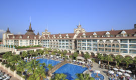 SIDE CROWN PALACE HOTEL