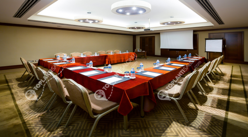 Otel | Türkiye, İstanbul, Beyoğlu, Taksim | TITANIC CITY TAKSIM | Porto