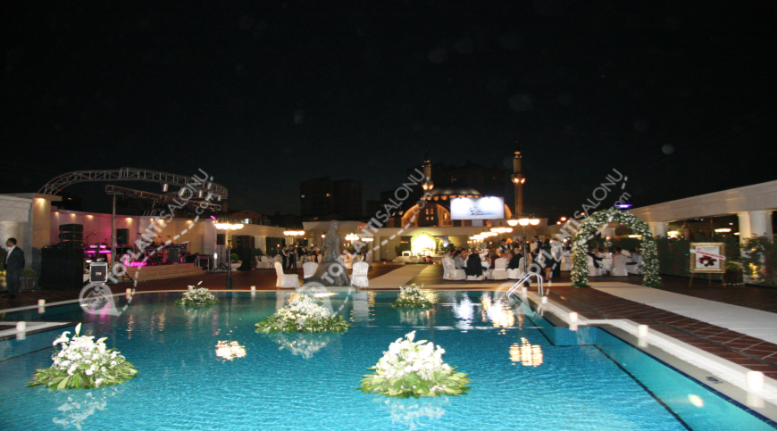 Otel | Türkiye, Ankara, Çankaya, Basınsitesi | BÜYÜKHANLI PARK HOTEL | Havuzbaşı Teras